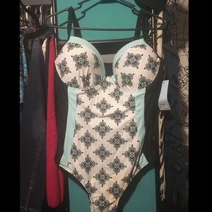 Plus size bathing suit